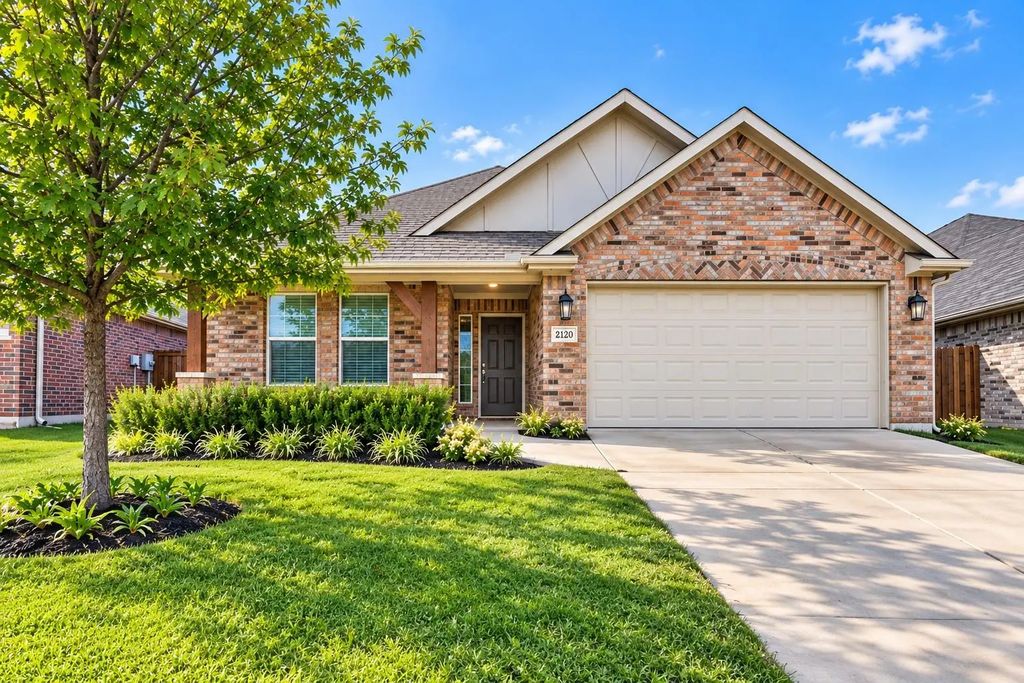 2120 Swenson Ranch Trail, Fort Worth