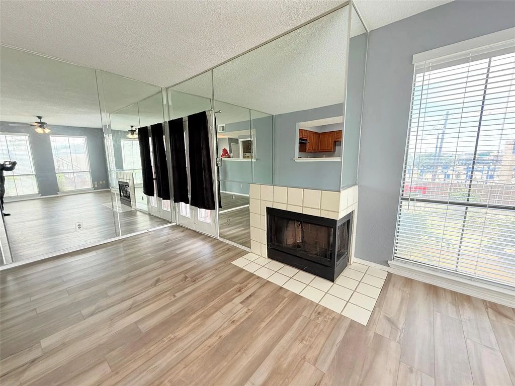 3402 Country Club Drive W 154, Irving