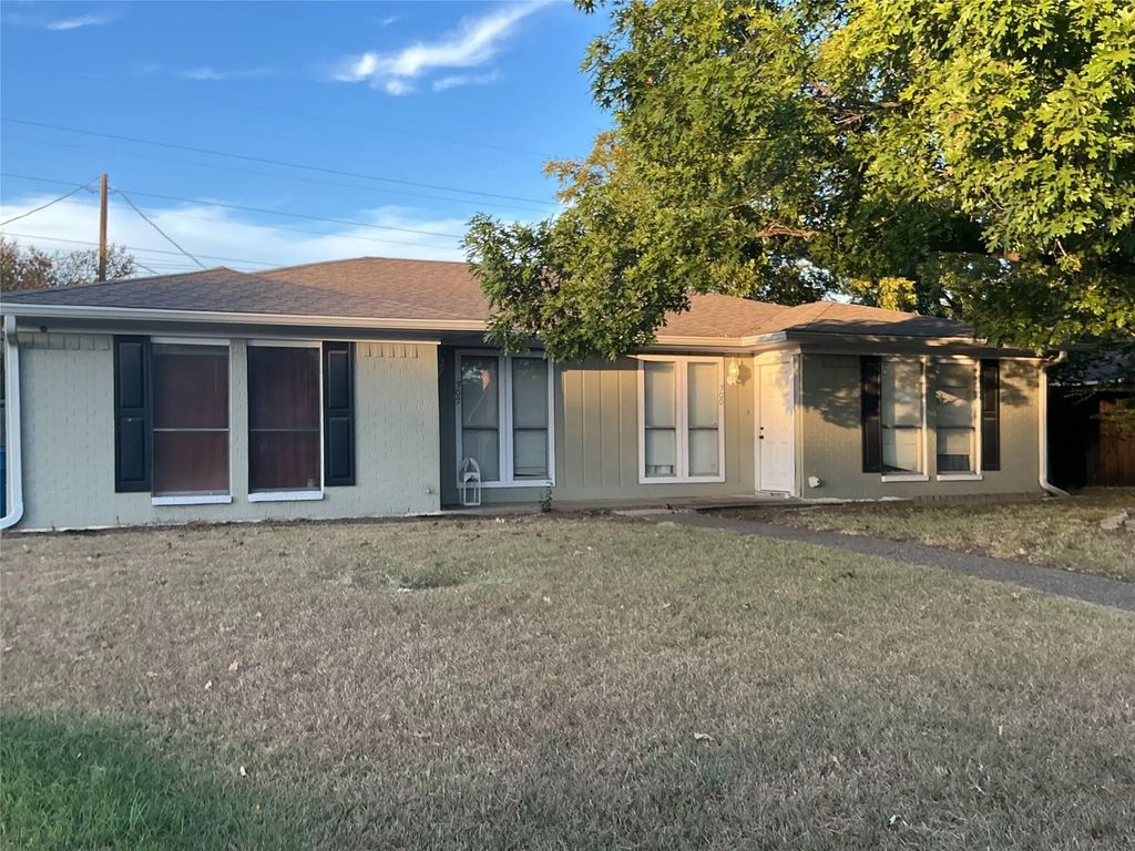 300-302 Northwood Boulevard, Corsicana