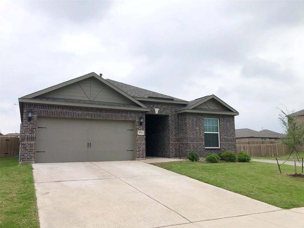 604 Harbor Oaks Drive, Anna