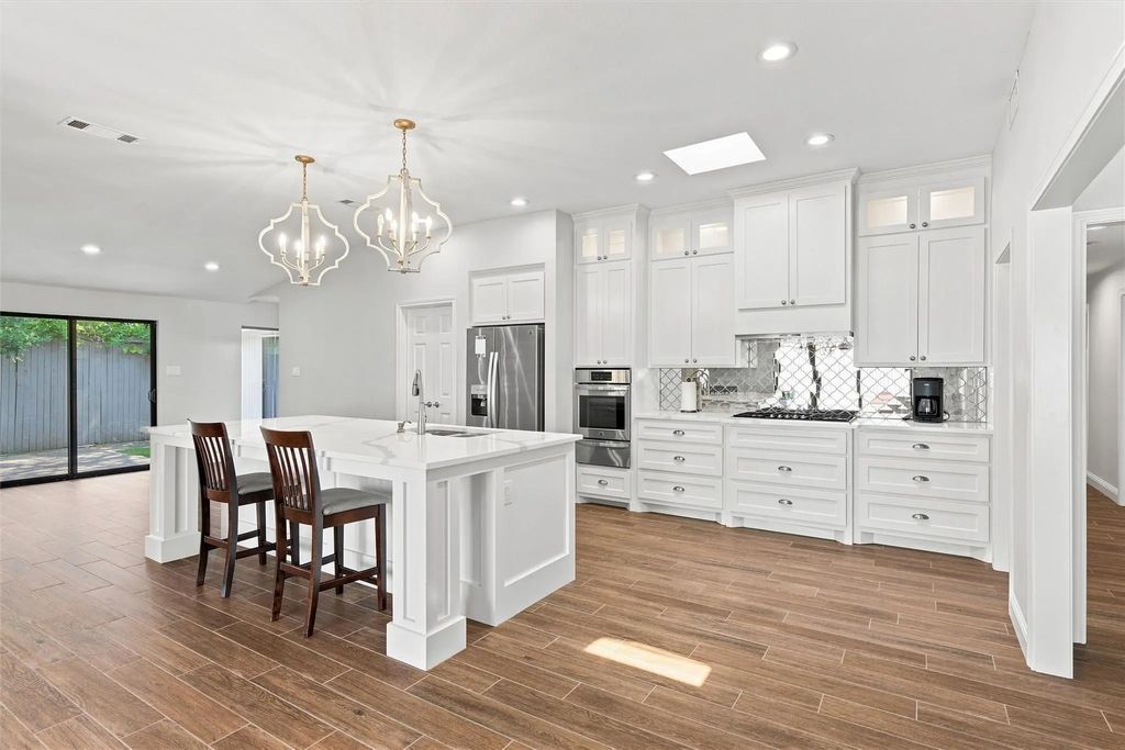 611 Westview Avenue, Fort Worth