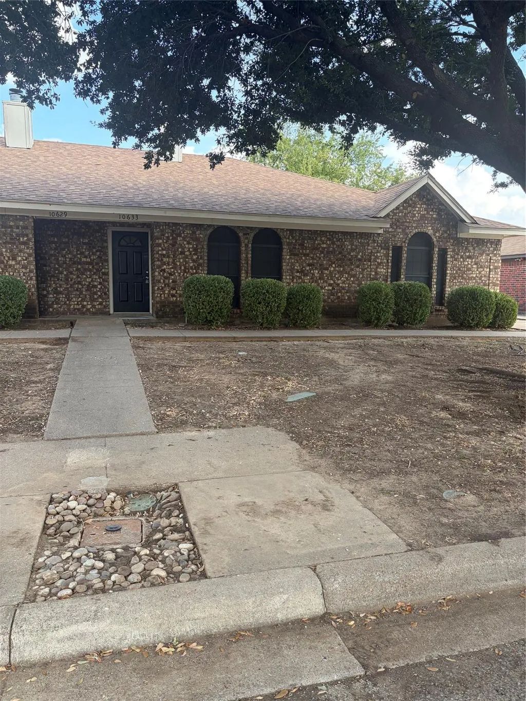10633 Flamewood Drive, Fort Worth