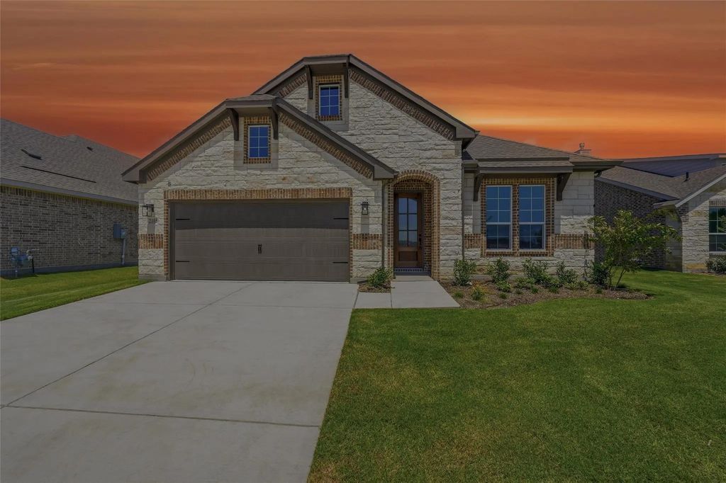 2105 Bluebird Lane, Anna