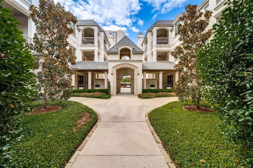 8505 Edgemere Road 202, Dallas