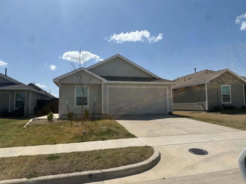 5911 Nyquist Way, Forney