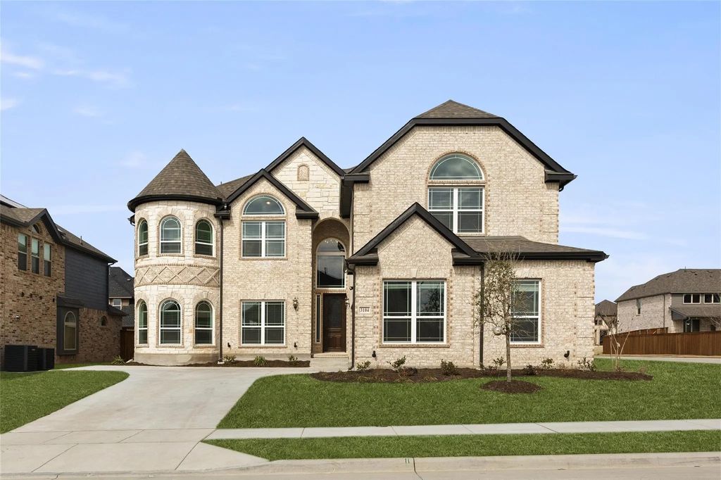 3104 Lakeshore Drive, Anna