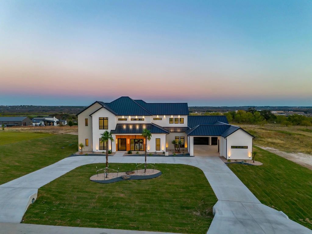2026 Verona Drive, Weatherford