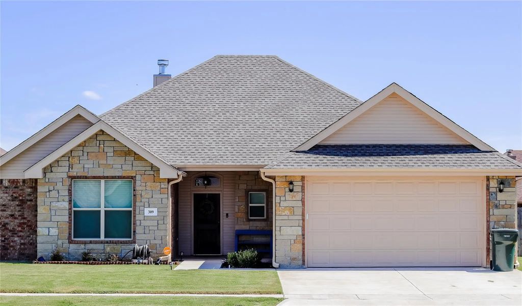 309 Mill Creek Drive, Abilene