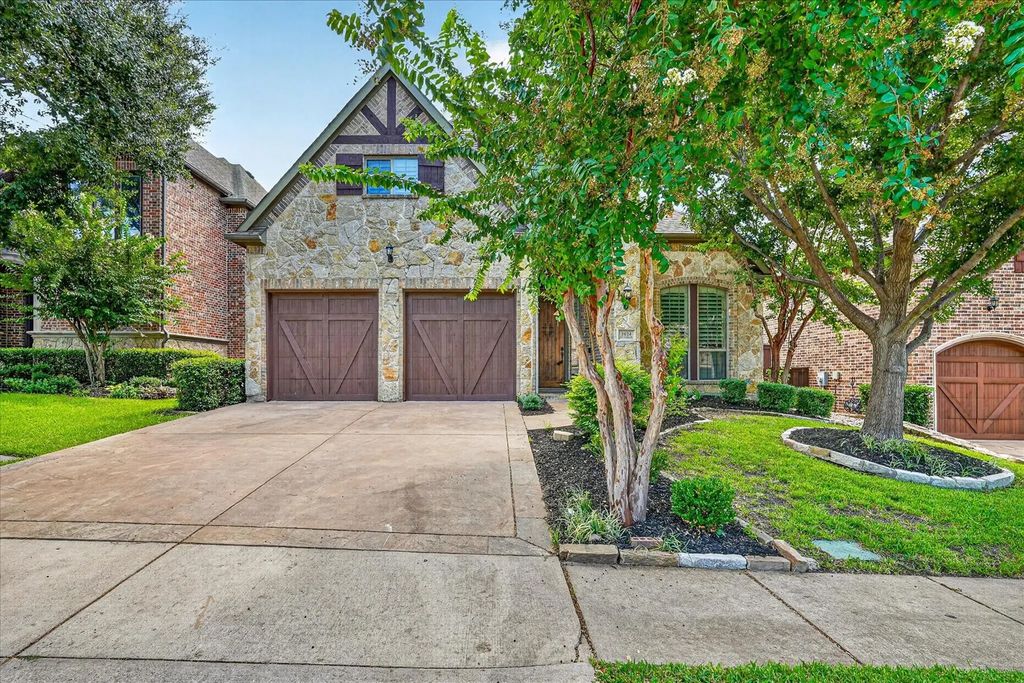 2024 S Hill Drive, Irving