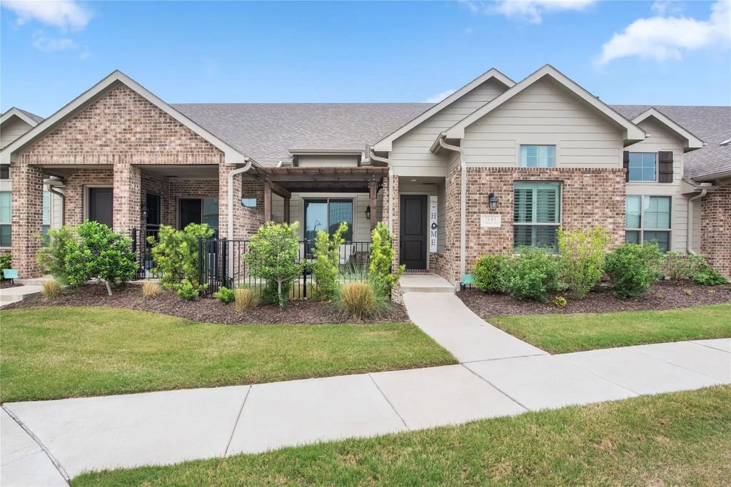 2644 Chardonnay Court, Grand Prairie
