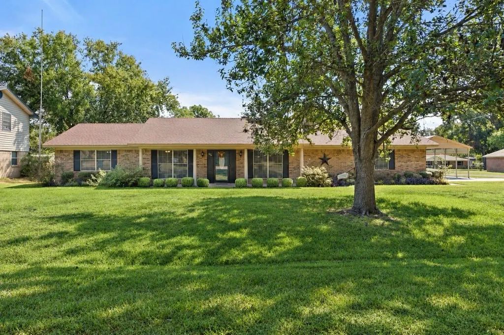 416 Azalea Street, Chandler