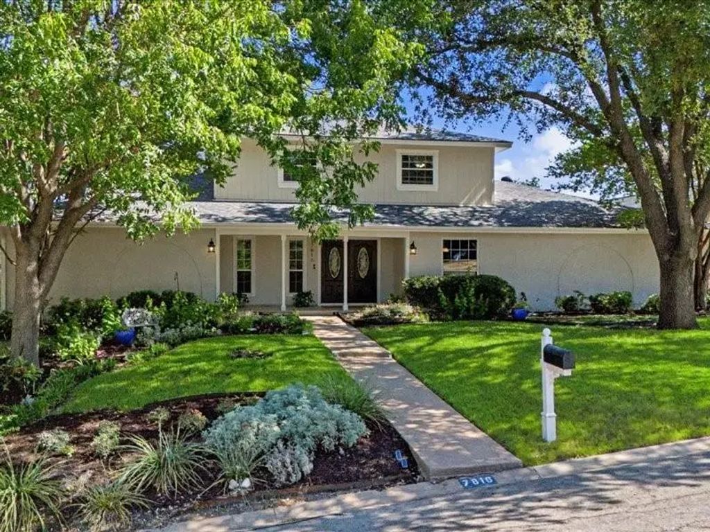 7816 Fairwood Court, Fort Worth