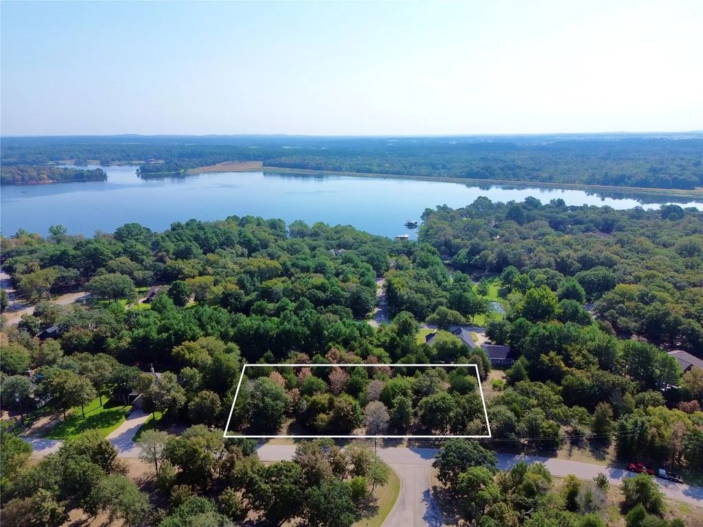 172 Charlya Drive, Athens