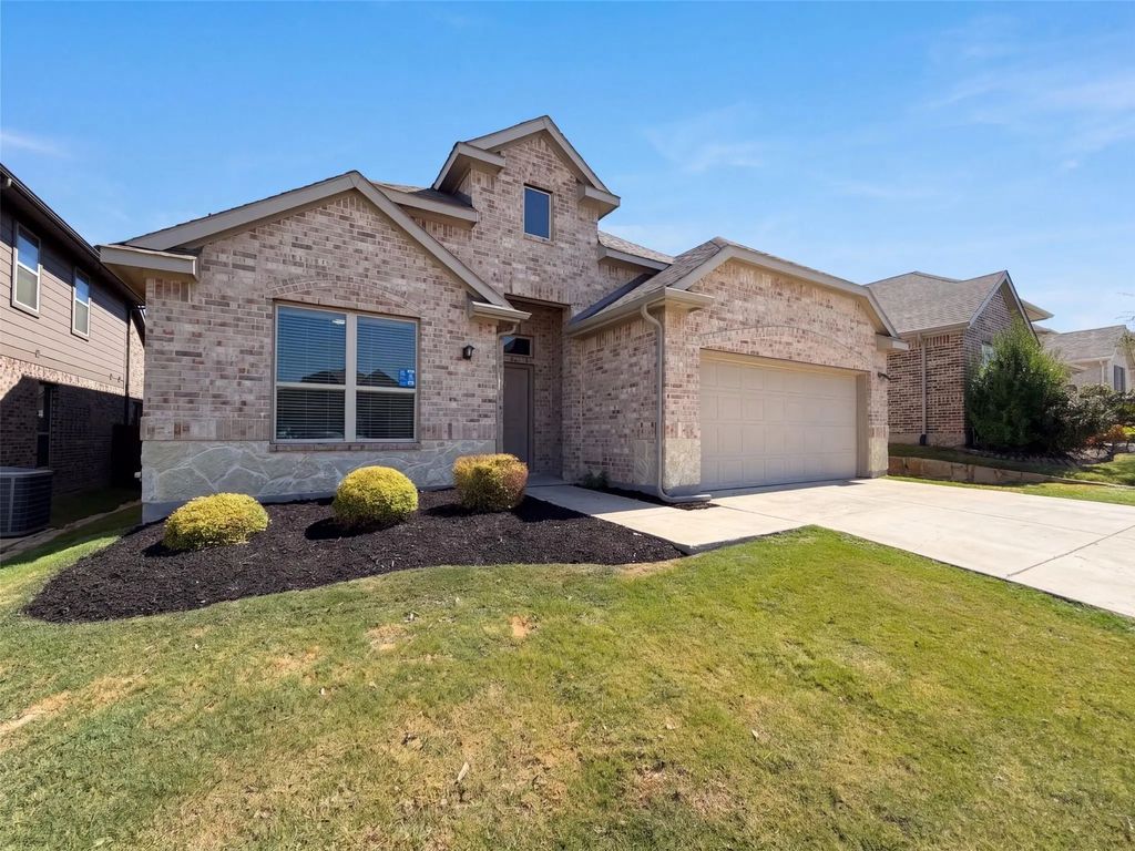 14316 Spitfire Trail, Fort Worth