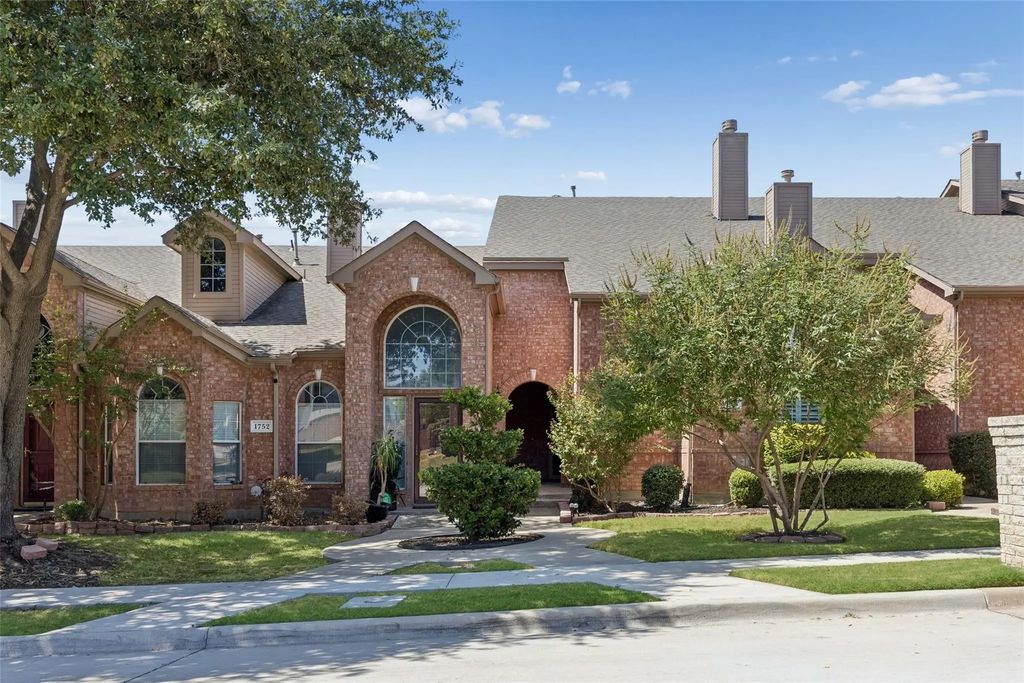 1748 Massey Drive, Lewisville