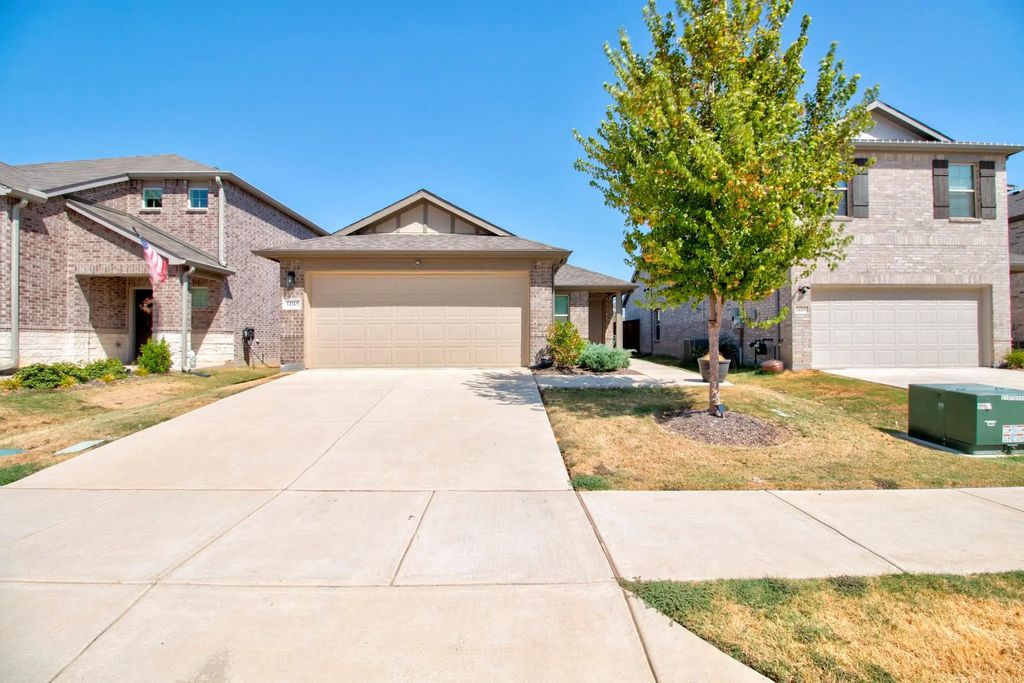 14165 Calderwood Street, Pilot Point