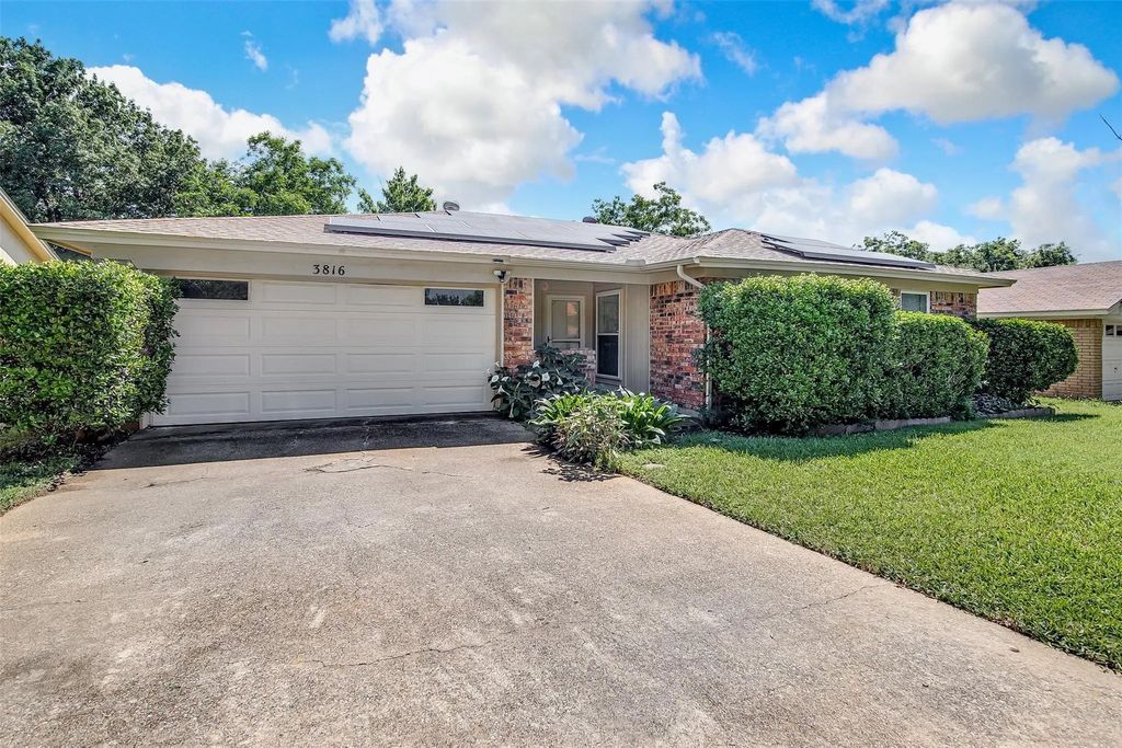 3816 Del Rio Drive, Fort Worth