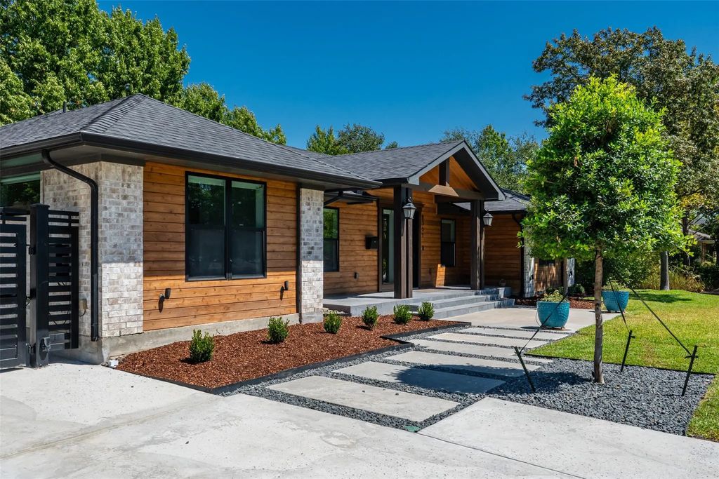 6331 Linden Lane, Dallas