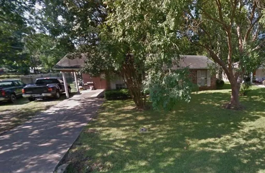 6405 Graham Circle, Keithville