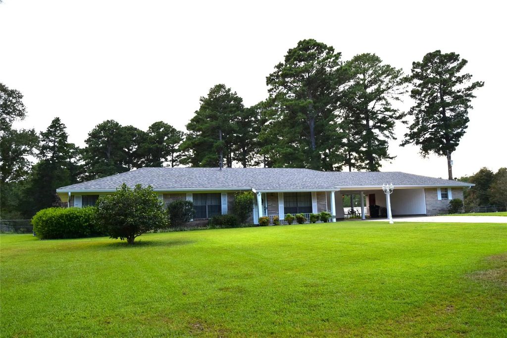 1833 Old Arcadia Road, Minden