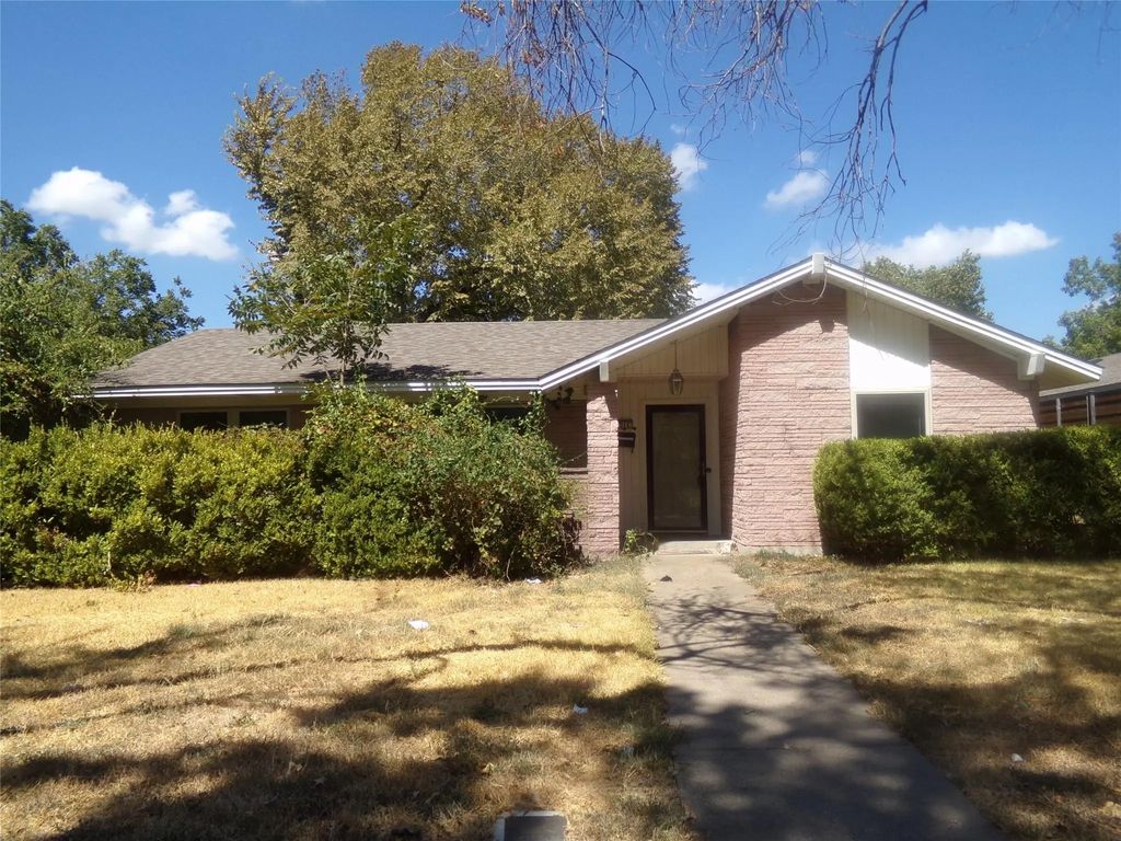 211 S Alexander Avenue, Duncanville