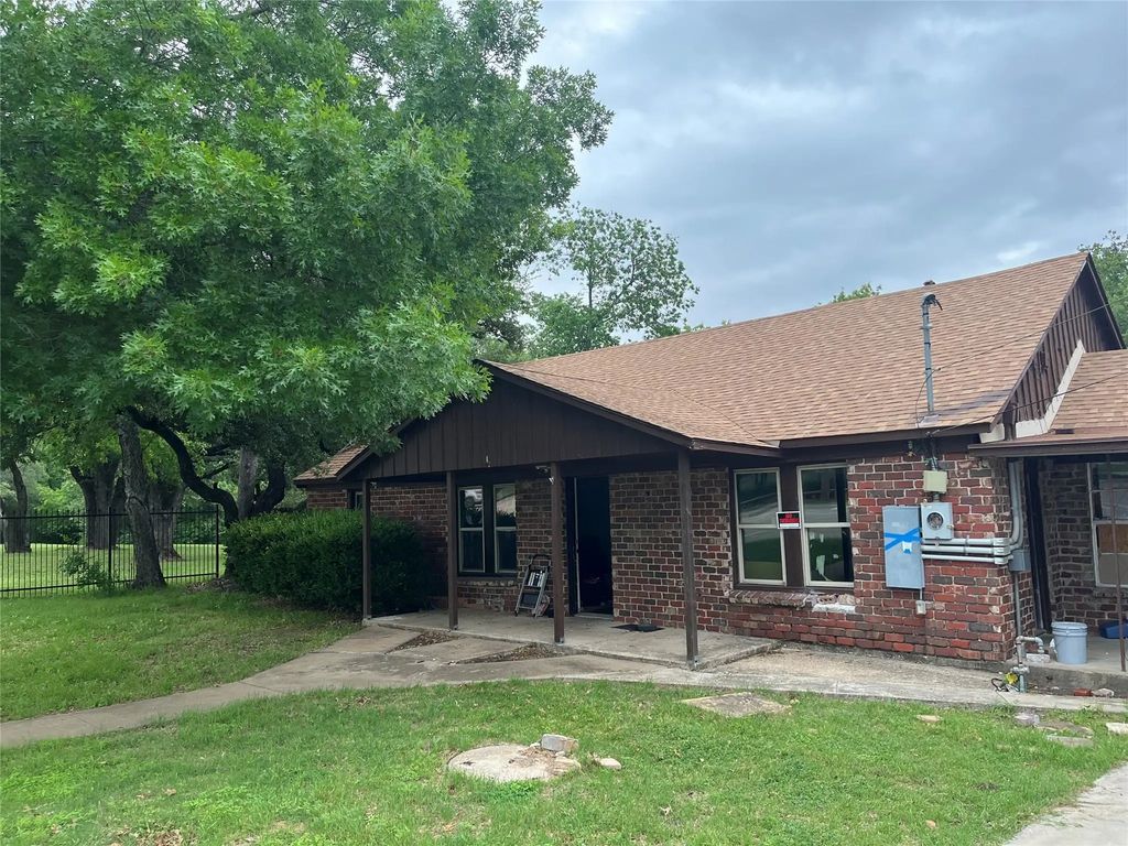 6921 Charbonneau Road, Lake Worth