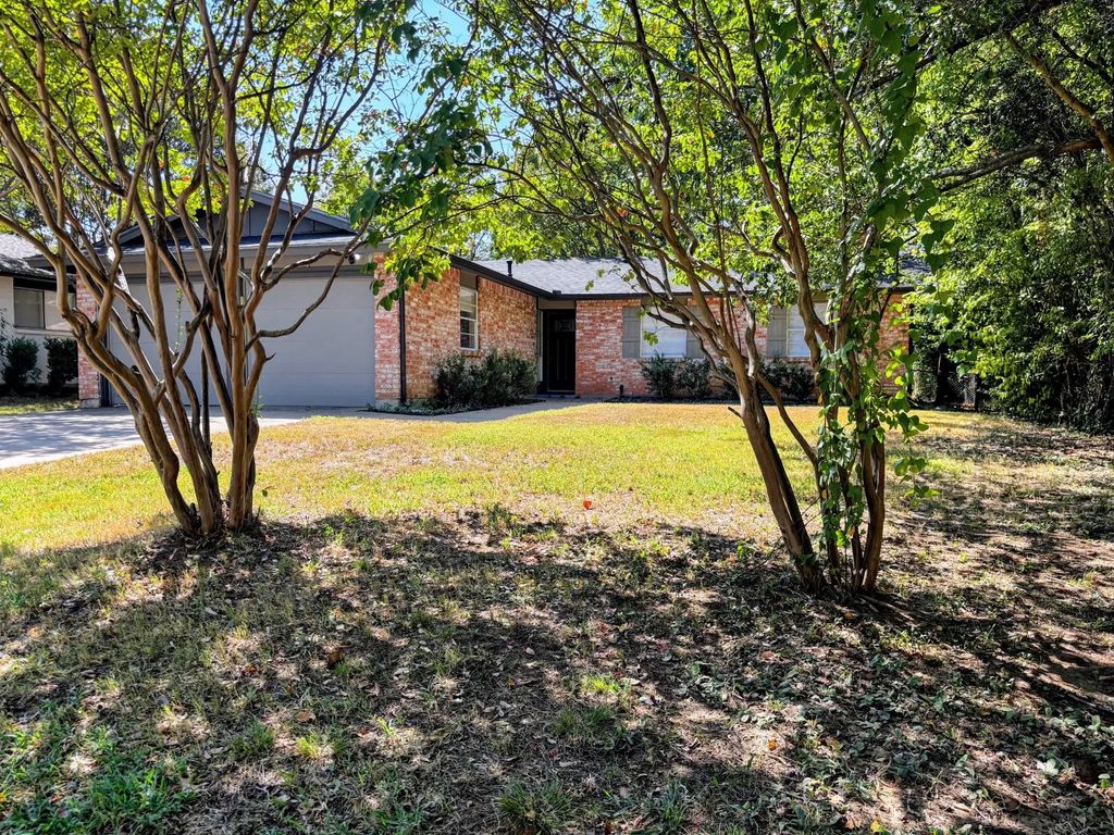 2508 Buffalo Drive, Arlington