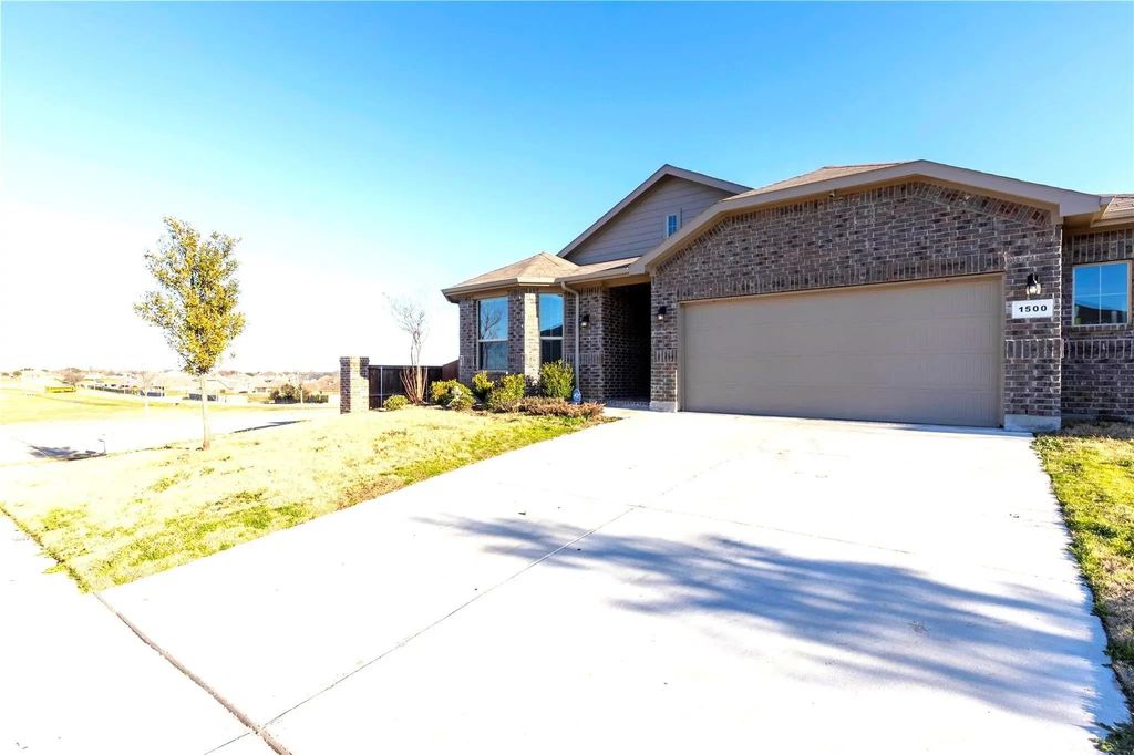 1500 Livermore Lane, Cleburne