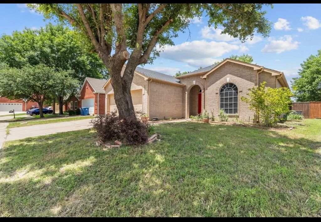 8414 Seafield Lane, Rowlett