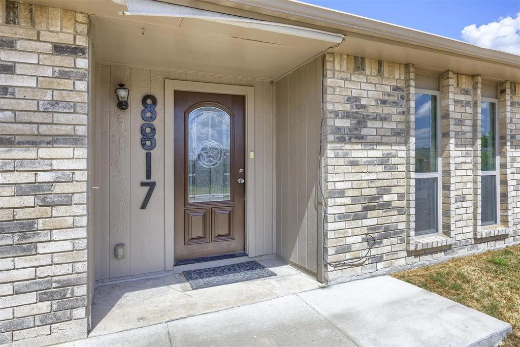 8817 Millwood Drive, Rowlett
