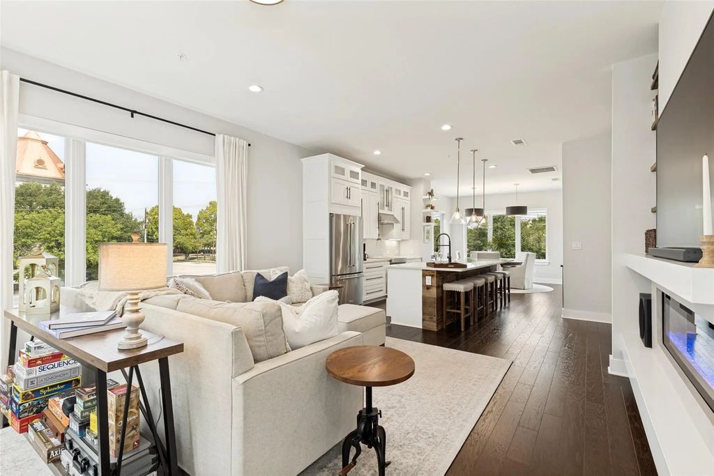 4060 Spring Valley Road 101, Farmers Branch