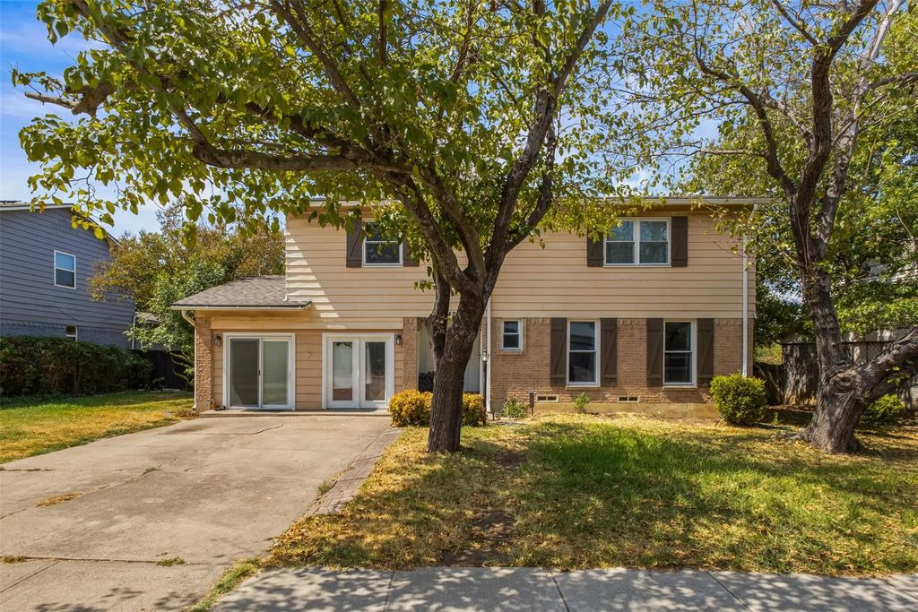 14429 Dennis Lane, Farmers Branch
