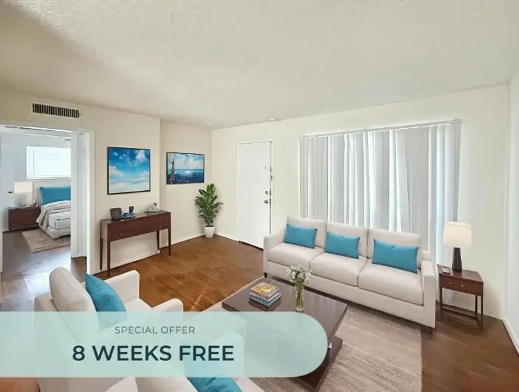 4811 Live Oak Street 202, Dallas