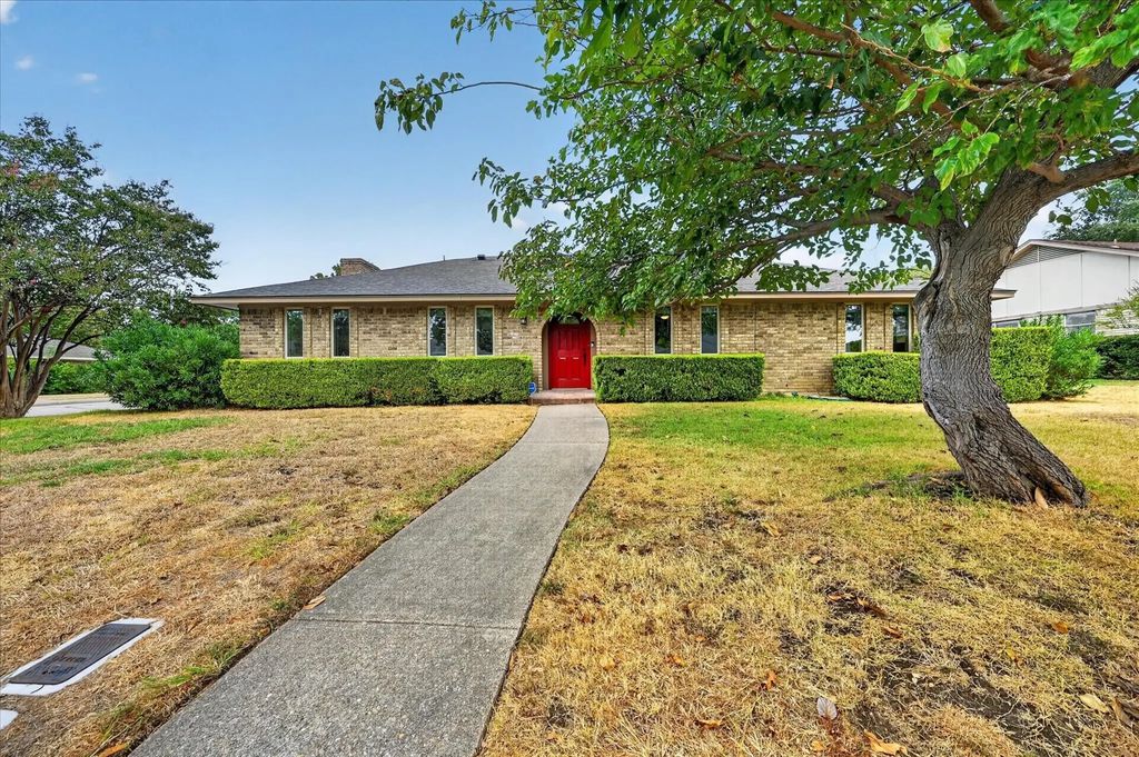 215 Roma Drive, Duncanville