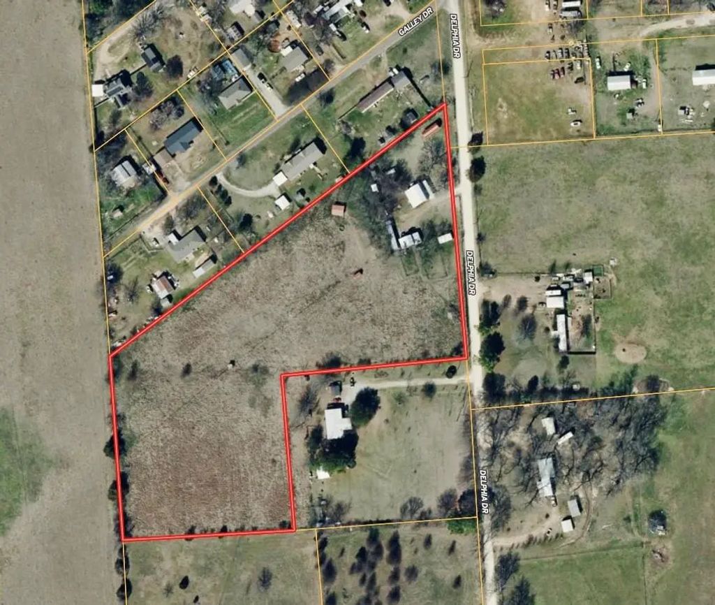 267 Delphia Drive, Denison
