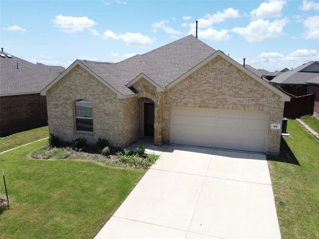 512 Chip Street, Little Elm