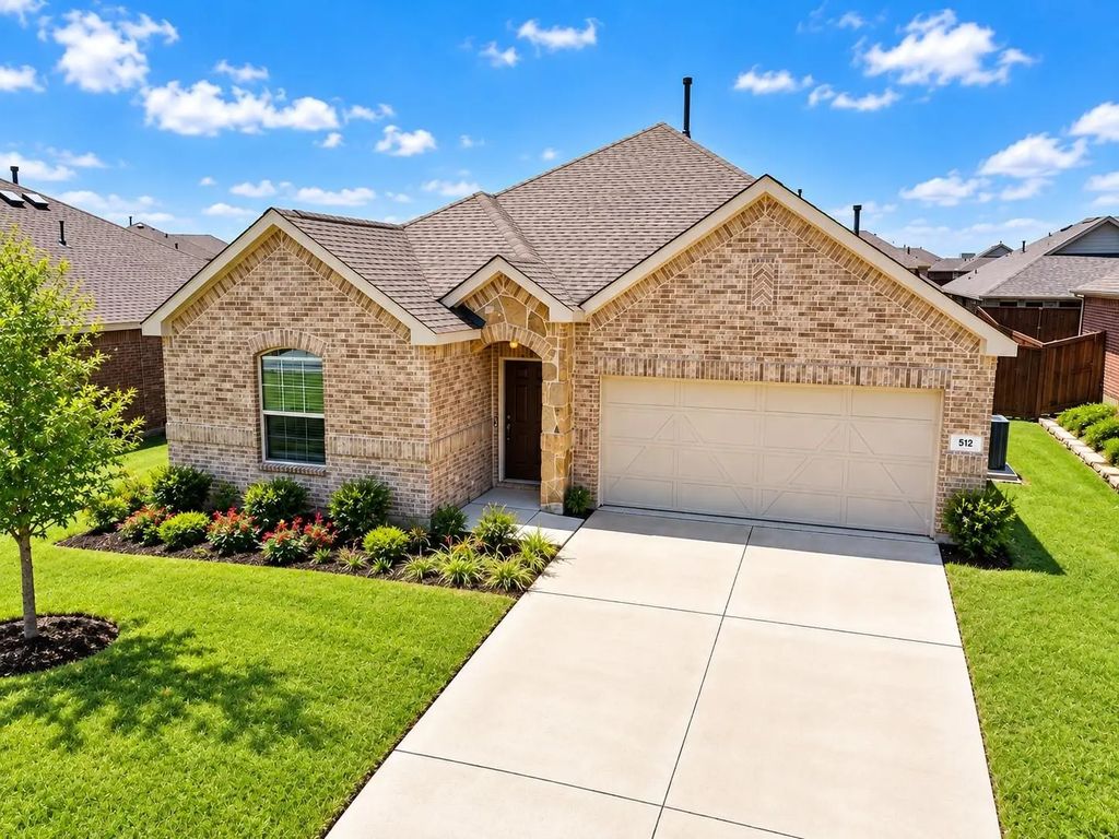 512 Chip Street, Little Elm