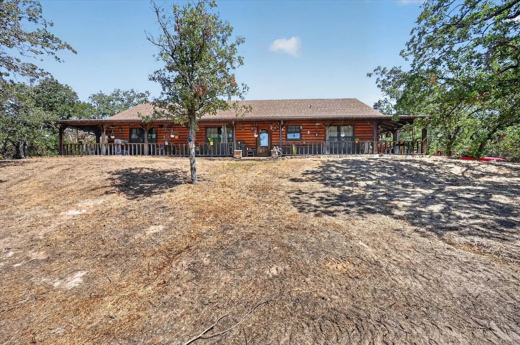 1623 Three Skillet Road, Springtown