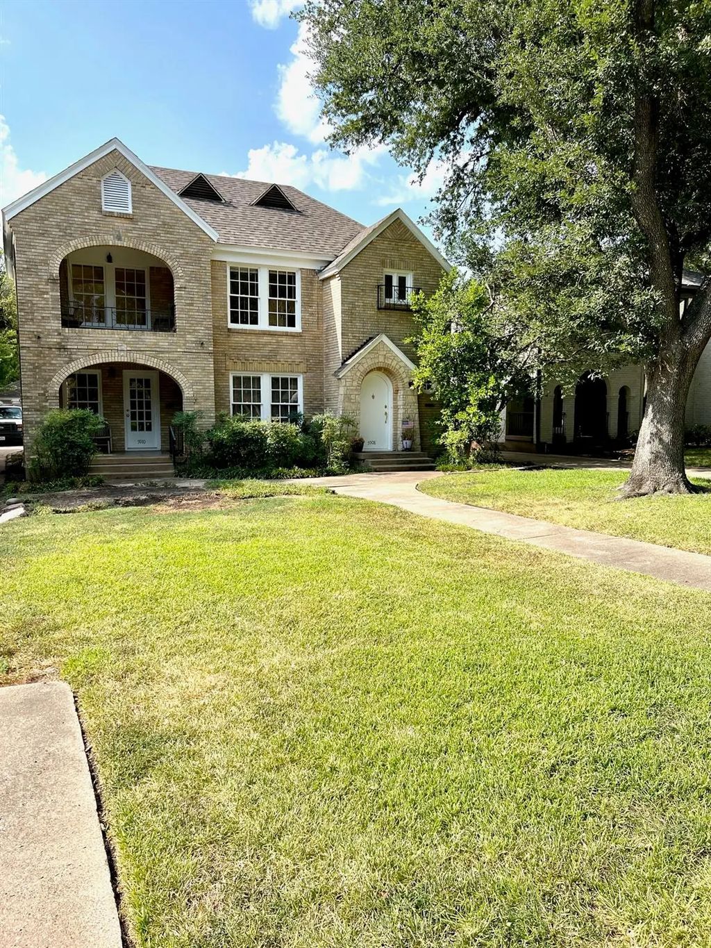 5910 Marquita Avenue, Dallas