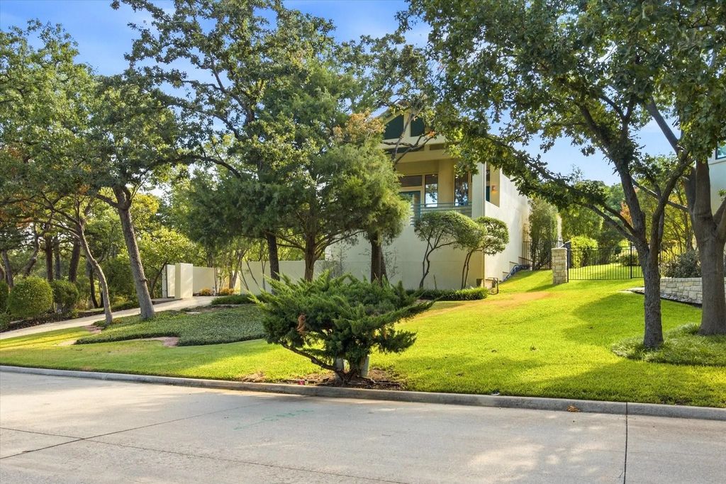 3606 Labrador, Grapevine