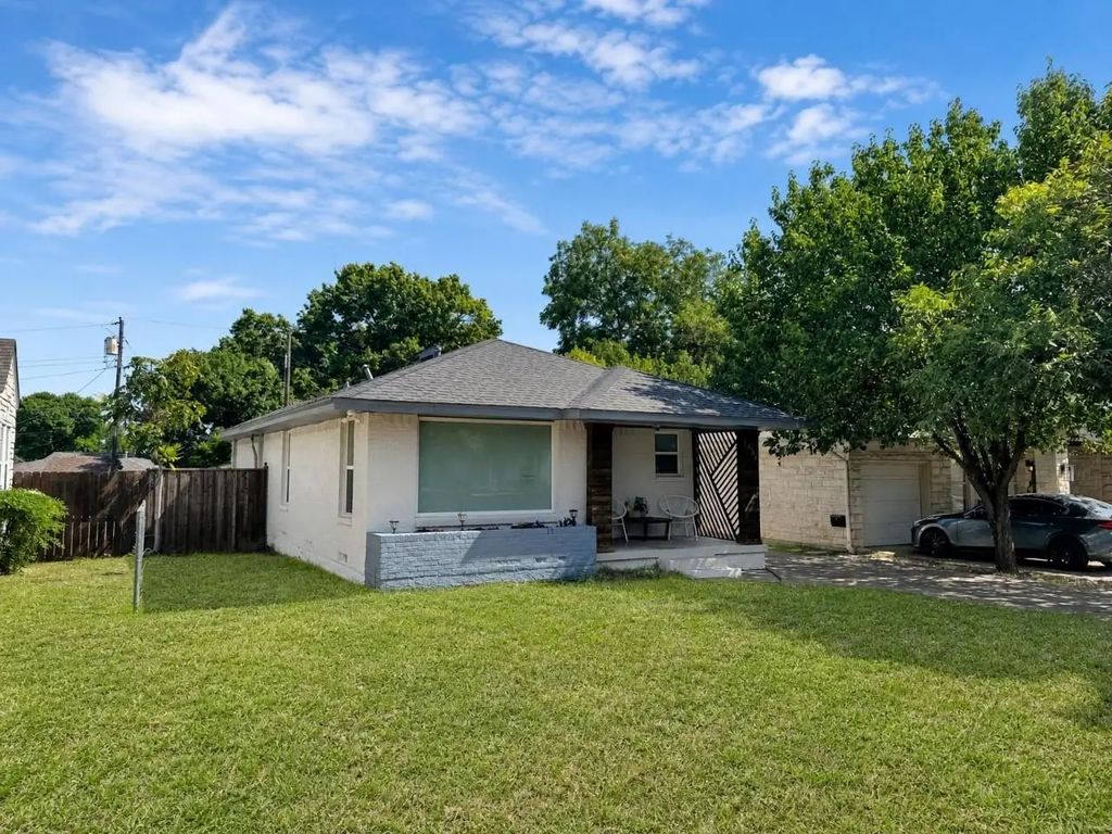 1931 Berkley Avenue, Dallas