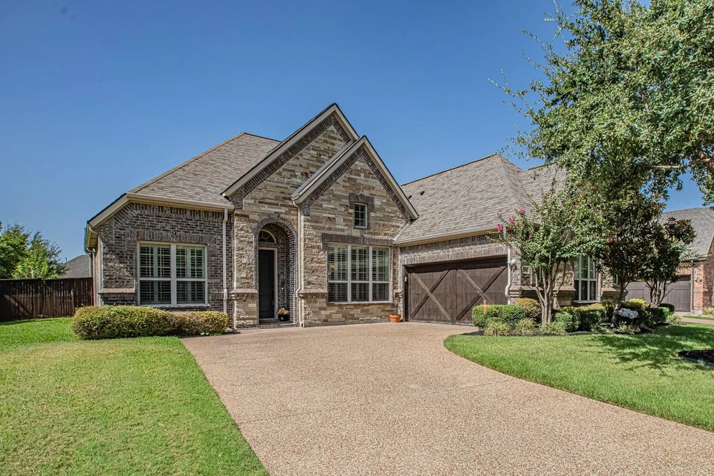 200 Silverado Trail, Keller