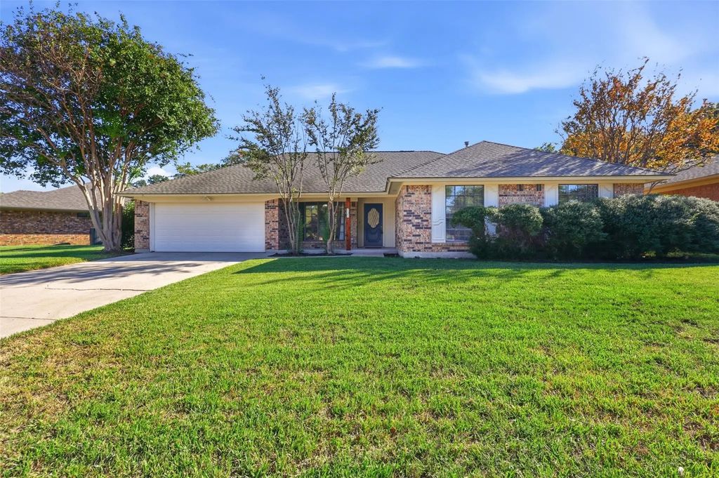 5304 Ridge Springs Court, Arlington