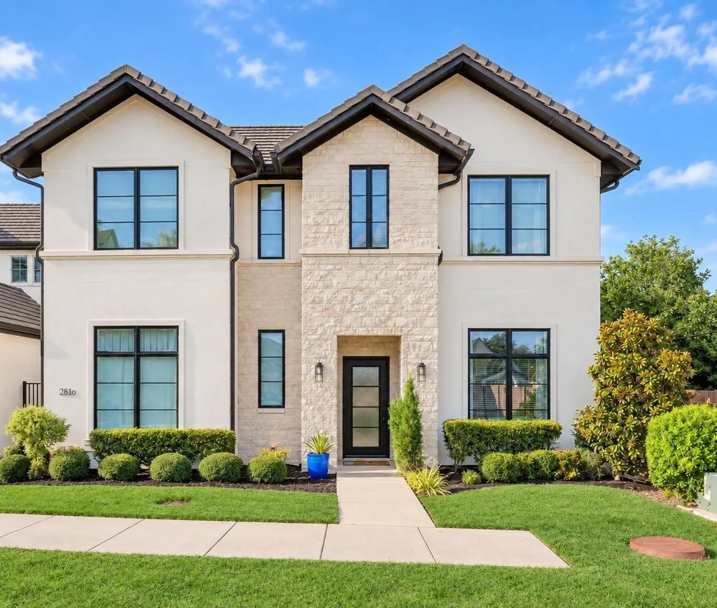201 Magnolia Lane, Westworth Village