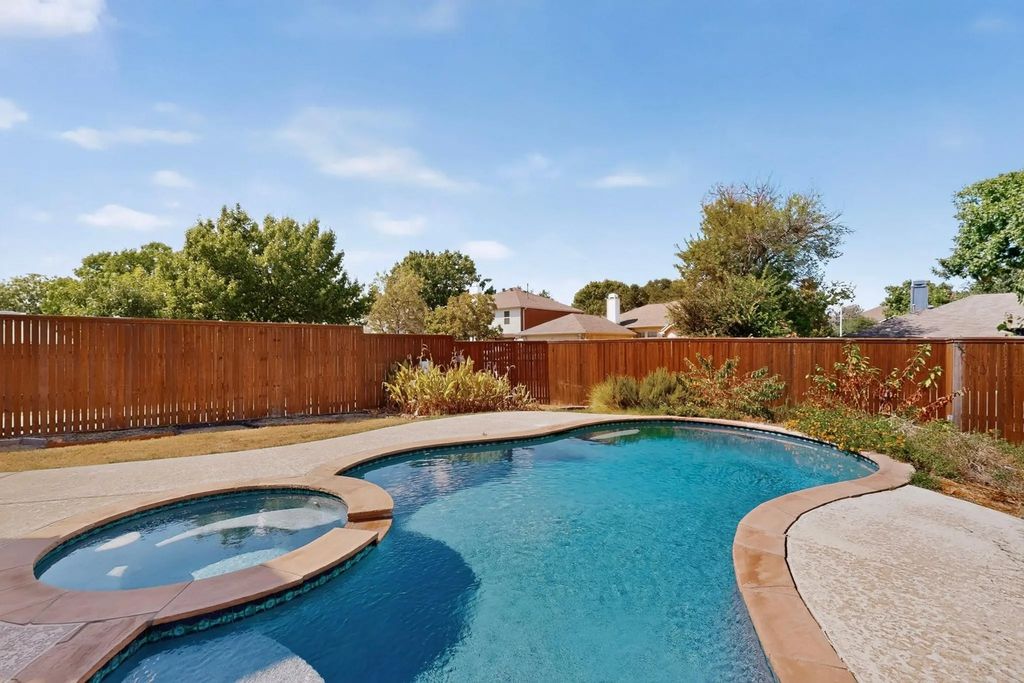 1533 Rustic Trail, Allen