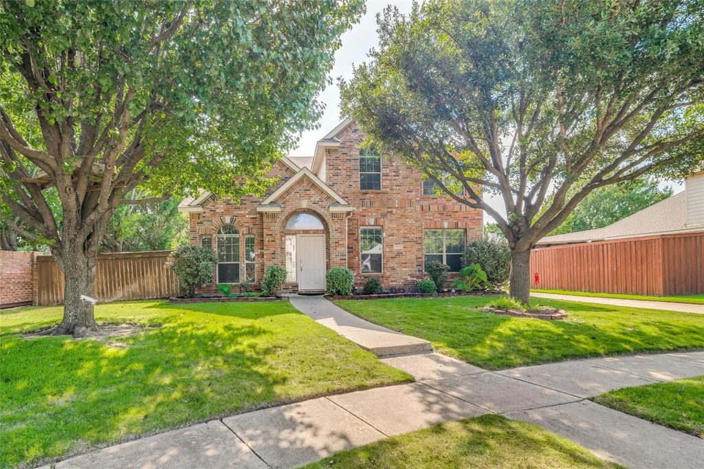 1516 Cedar Grove Court, Allen