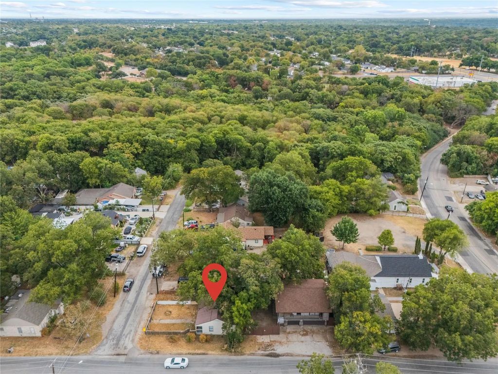5800 Churchill Avenue, Dallas