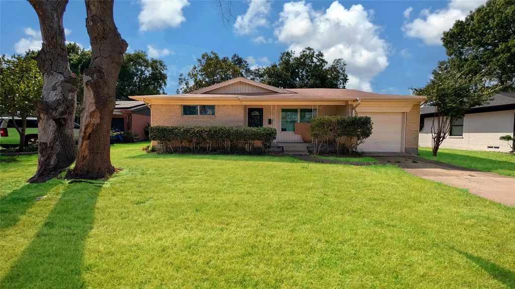 3121 Old Orchard Road, Garland
