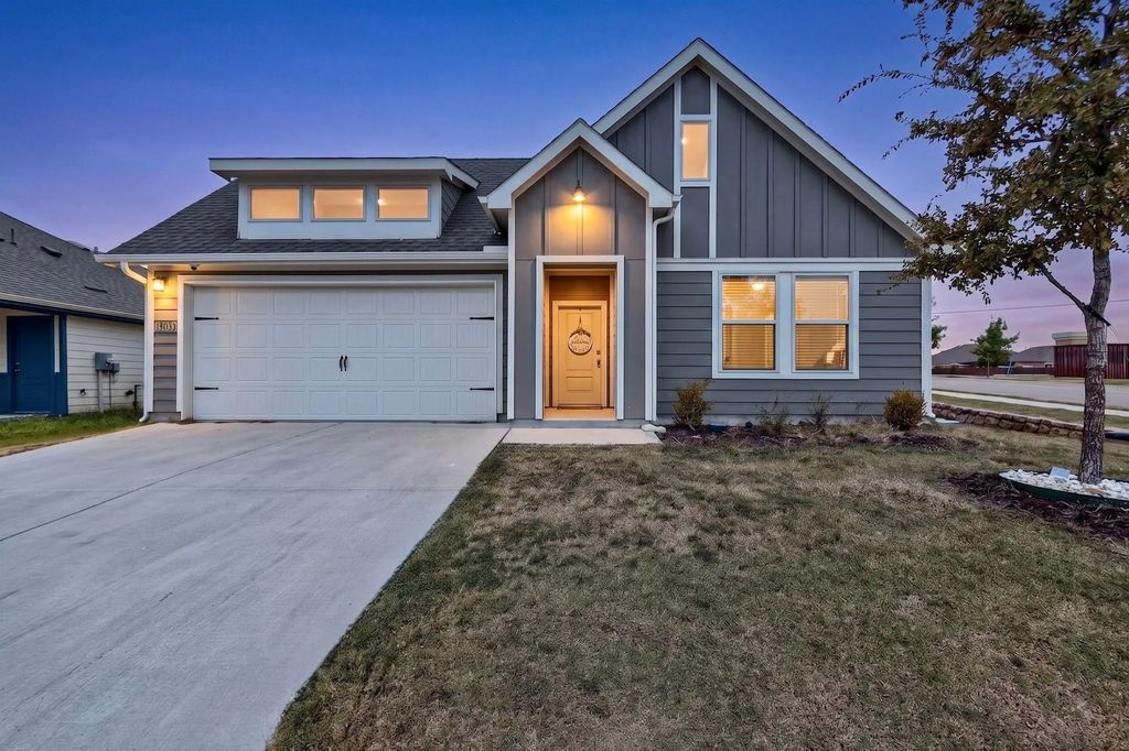 11129 Pond View Court, Providence Village