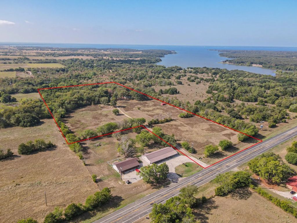 7263 State Highway 276, Point